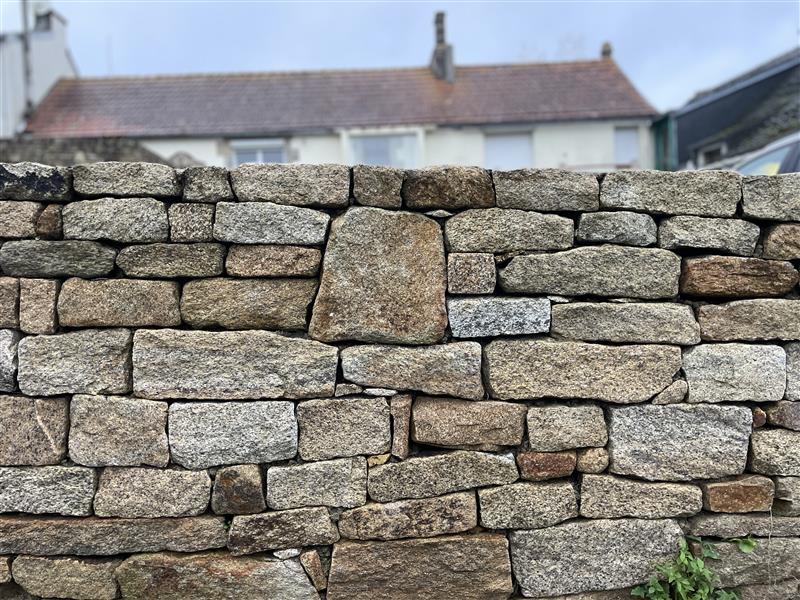 batiment granit breton rebillon voirie