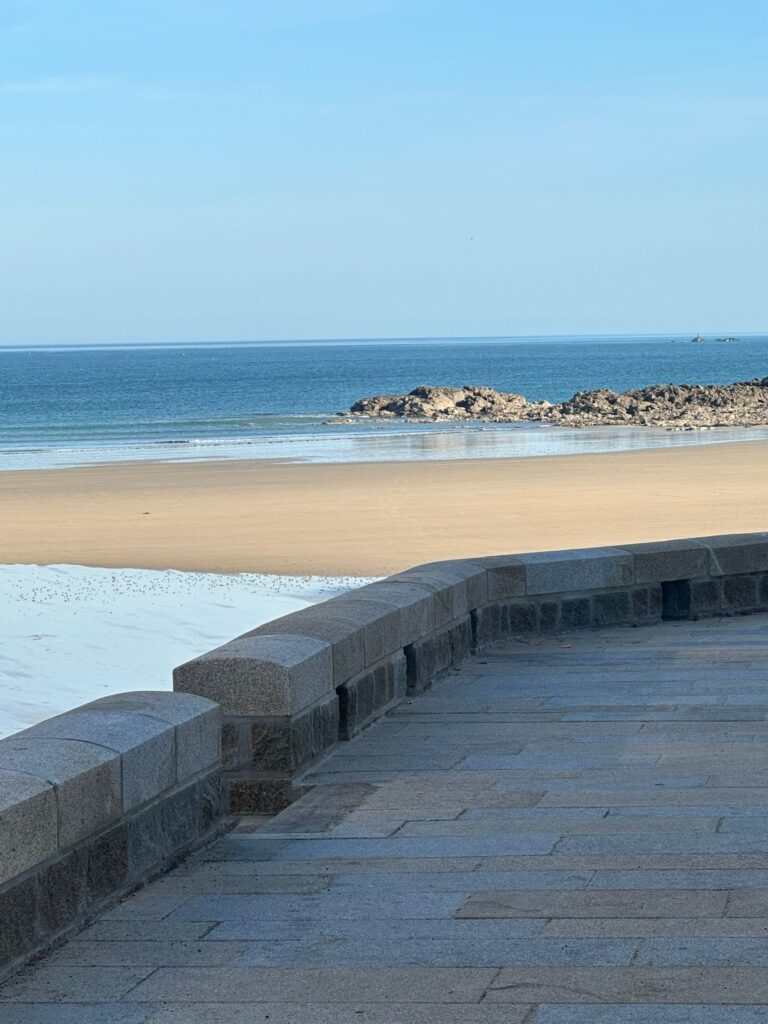 couronnement moellons granit breton gris roux languédias patrimoine renovation saint malo ille et vilaine