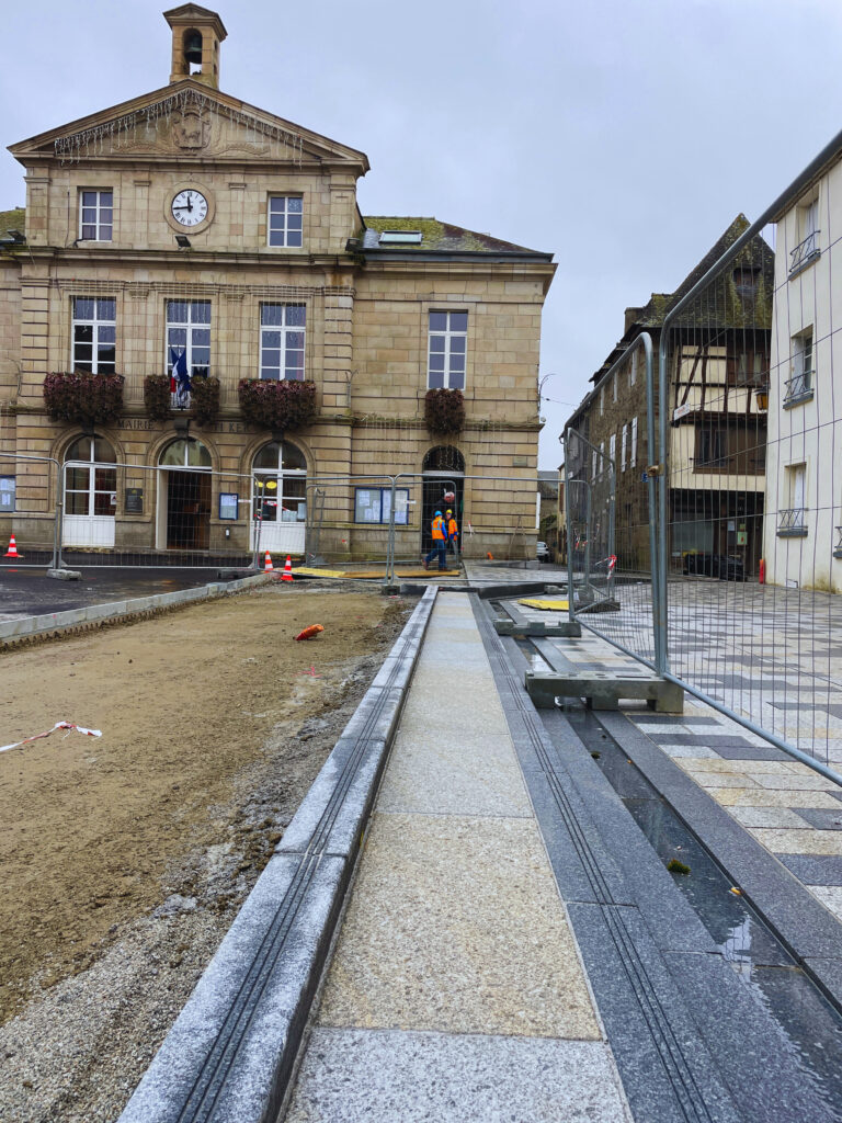 amenagement urbain dalles dallage granit breton rebillon voirie grv Huelgoat Lanhélin Carhaix