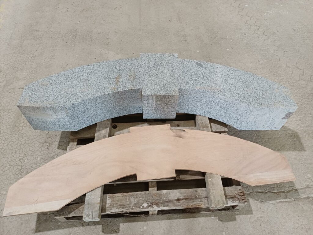 usinage taille de pierre renovation patrimoine linteaux granit breton bleu louvigné rebillon voirie grv usinage taille de pierre renovation patrimoine linteaux granit breton bleu louvigné rebillon voirie grv